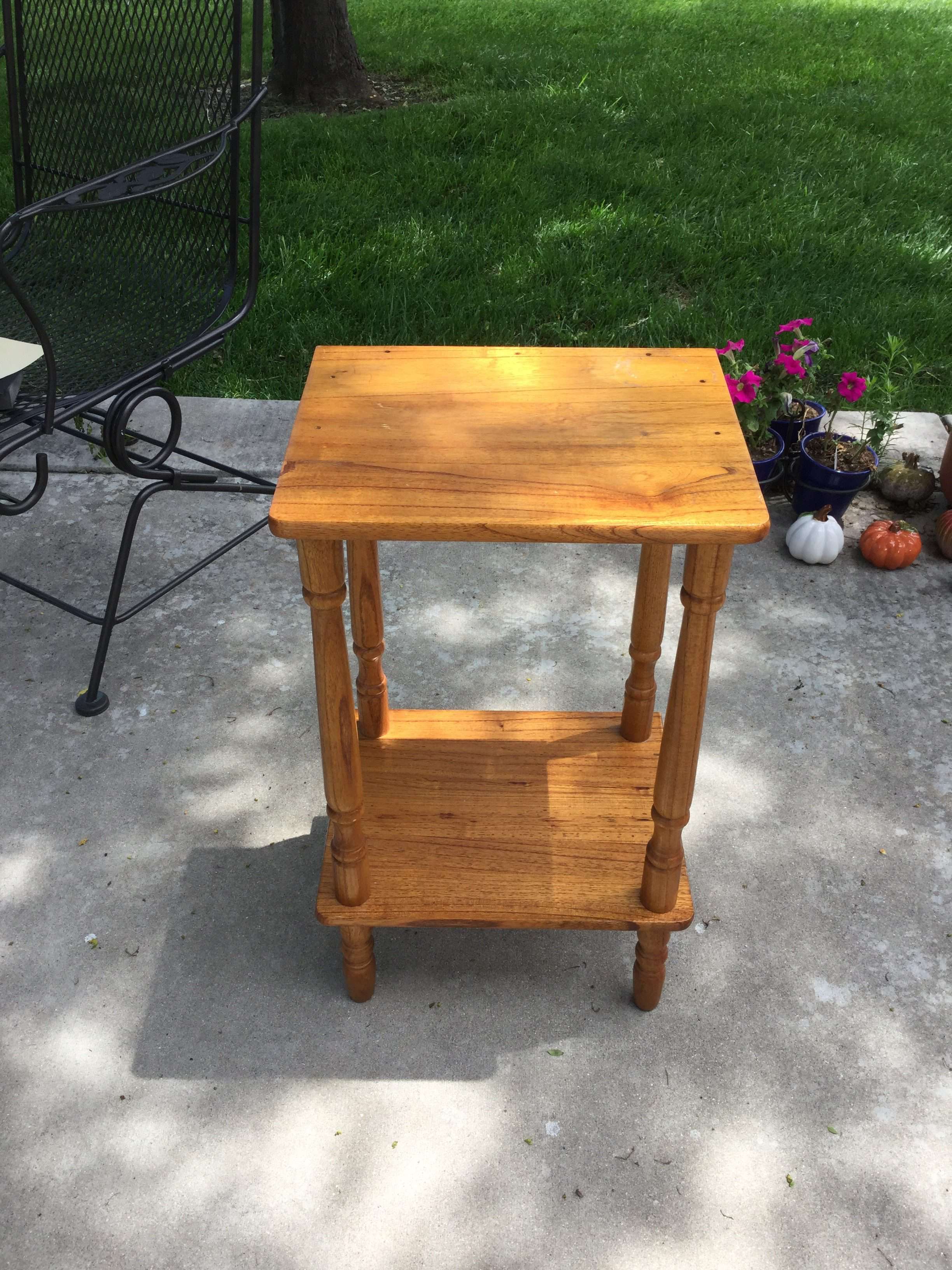 Here is the side table that I purchased for $1 at a garage sale. It had holes on top, some sort of sticky residue from something that was sitting on it, and some scratches.