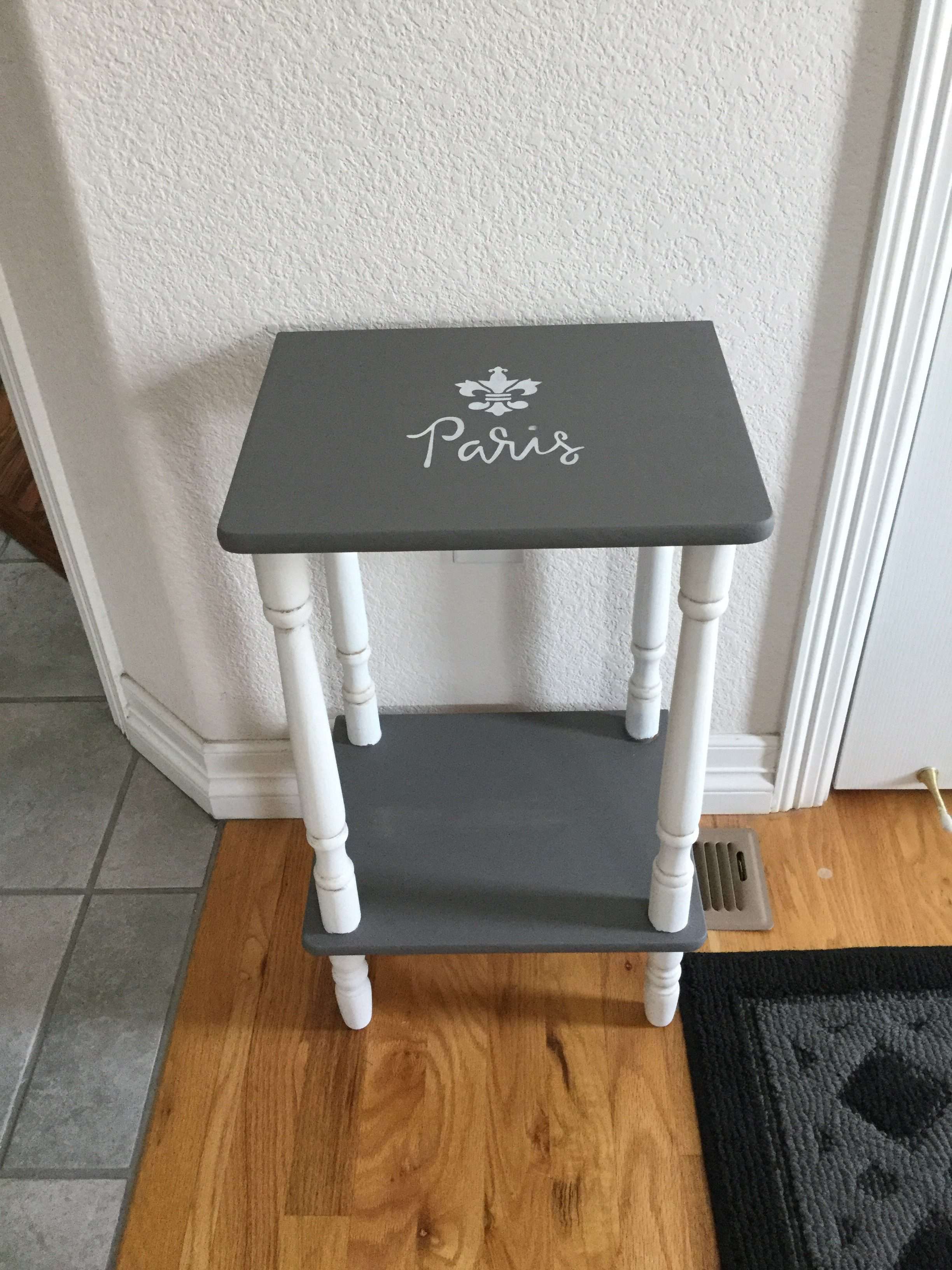 Do you ever wonder how to revamp, update, or makeover a side table? I have been dabbling in making over a few furniture pieces and when I saw this side table for $1 at a garage sale, I thought what have I got to lose! In this post I'm doing a side table makeover with painting, stenciling, and glazing.