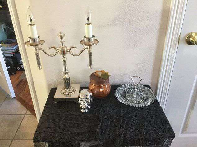 Turn a Old Lamp Into Halloween Fun!