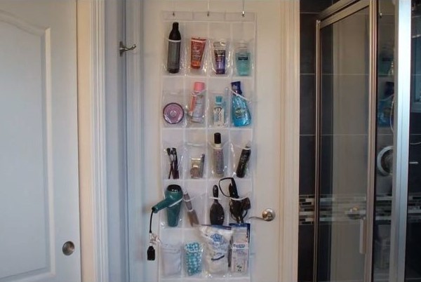 Organize your bathroom supplies and needs - great for those small bathrooms, apartments, dorm rooms, etc.