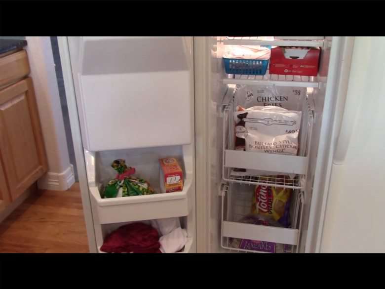 Okay, honestly I do clean my fridge & freezer frequently, but this is the "deep cleaning".