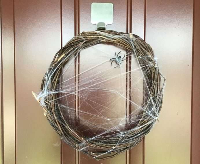 I hung this wreath up with the original tag that was already on it.