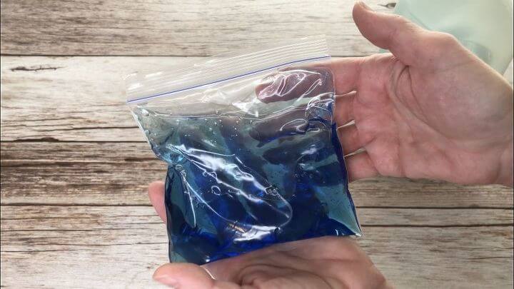 Gel Ice Pack - You can use different size baggies to make different size ice packs. Fill your baggie with dawn dish soap, squeeze out as much air as you can and seal it. Place it in the freezer for 1 hour or more. The longer it's in there the more solid it will become.