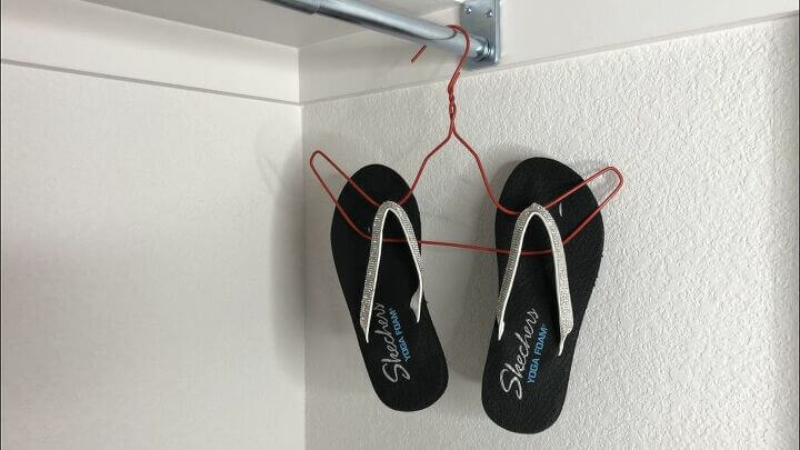 9 Ways To Use Wire Hangers (10) shoe hanger