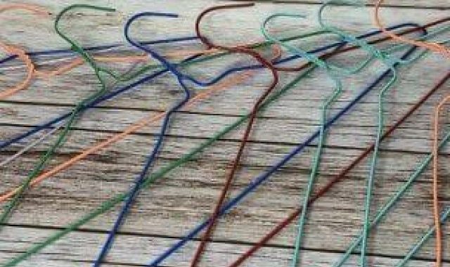 9 Ways To Use Wire Hangers