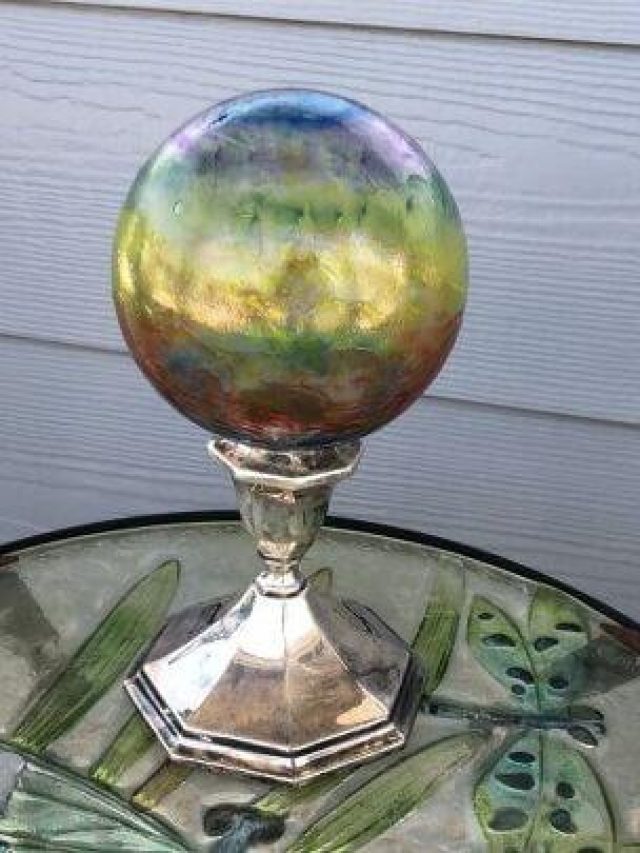 Easy and Awesome DIY Gazing Ball Garden Globe for your Yard