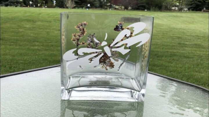 Here is the completed vase from the dragonfly side view.