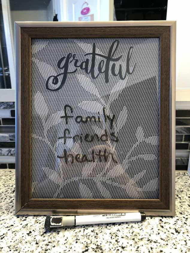 After a challenging year of several surgeries and breast cancer, it was recommended to me that I write down 3 things I'm grateful for every morning to keep my spirits up. I decided to create a reusable grateful board to start practicing this as we move into the new year.