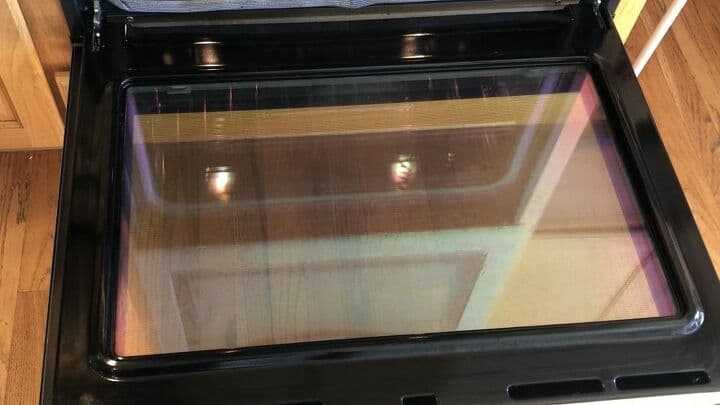 Look how amazingly clean my oven window is! You can do this to the whole oven. It works on grills too!
