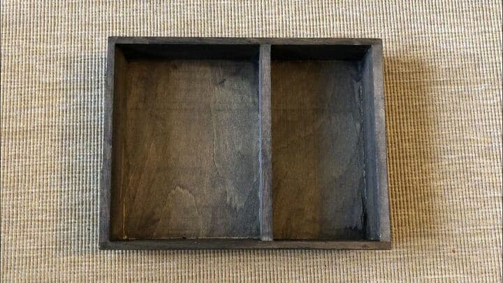 The wood tint dries really fast. Here is the completed box.