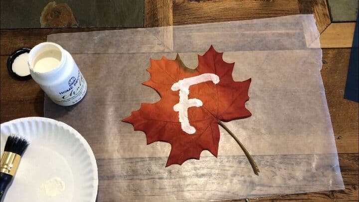 I continued doing this to 3  more leaves using the letters A & L creating the word Fall.