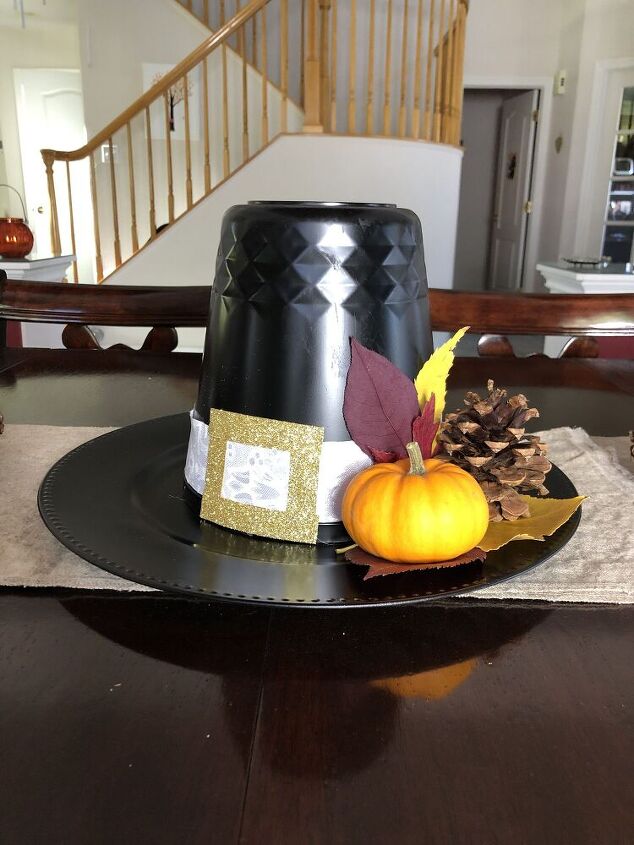 How do you make a simple Thanksgiving centerpiece? How can I decorate my Thanksgiving dinner table? I'm sharing an easy pilgrim hat centerpiece and it only cost me $3.