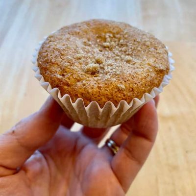 Do you want a great cinnamon muffin recipe? These muffins are so easy to make, they're delicious, and they reminded us of friendship bread.