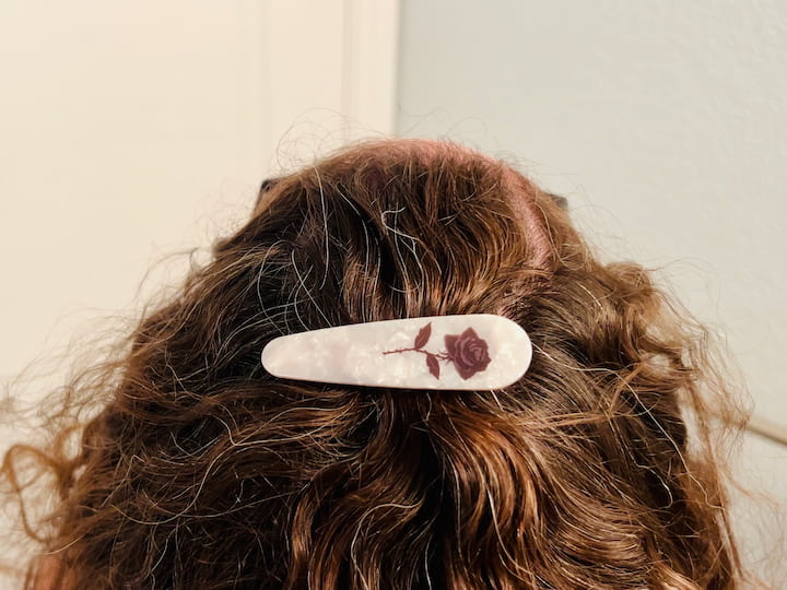 Voila! You've got a cute, Halloween-themed barrette.