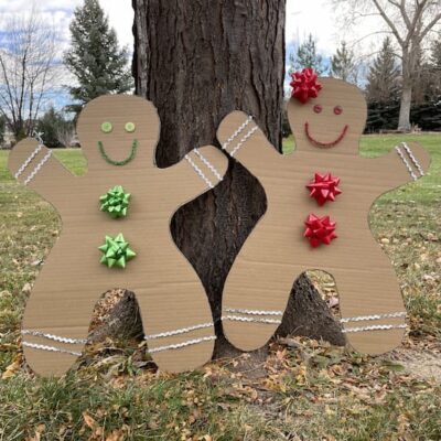 Do you want a giant gingerbread man decoration? I used recycled cardboard to create a few different versions to share with you!
