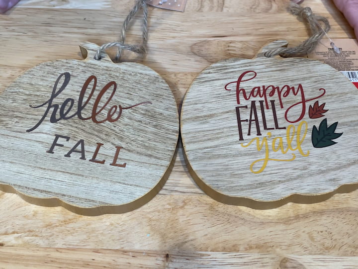 Are you looking for DIY wooden fall decor?  I made a few different fall crafts with just a few items and supplies from the Target dollar spot and Dollar Tree.