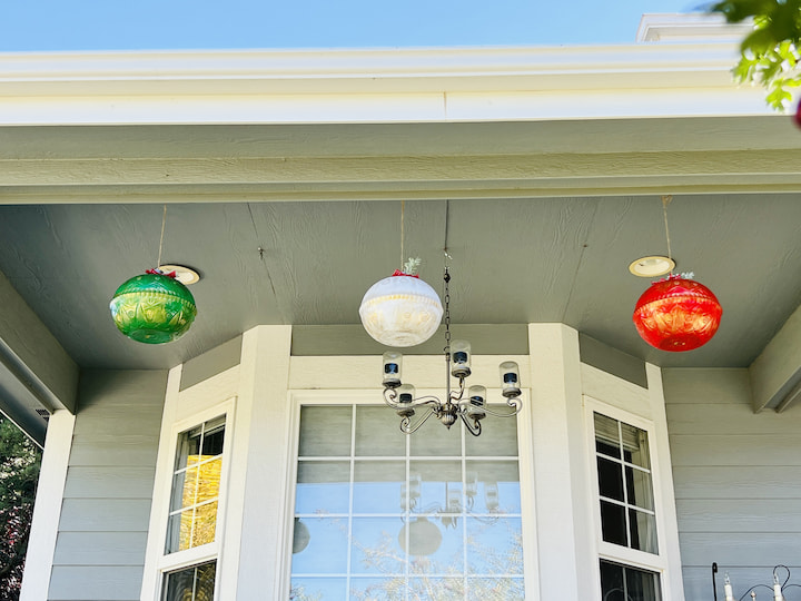 Are you looking for DIY Christmas porch decorations?  I have several easy and beautiful creations you can make with items from Dollar Tree.