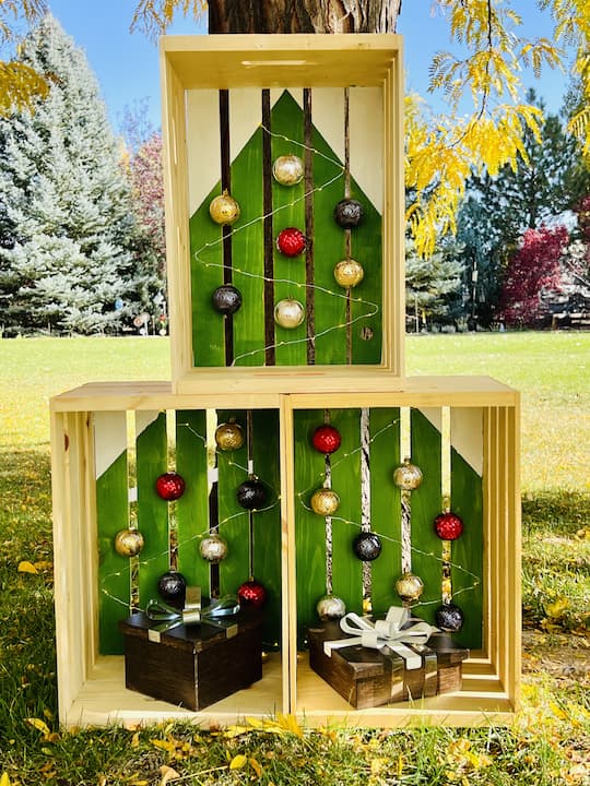 Are you looking for a DIY wooden Christmas tree? Here is a super simple idea that won't break the bank and it's reversible!