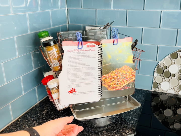 Let's move on to the kitchen. As you can see I have used the clips to hold my cookbook with my recipe on display, ready to go.    
