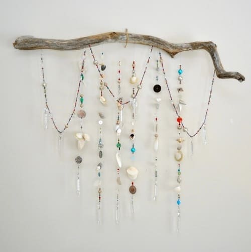 Driftwood Wall Hanging Home Decor Idea