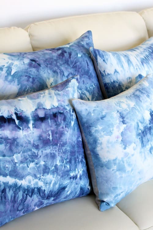 DIY Ice Dye Pillows