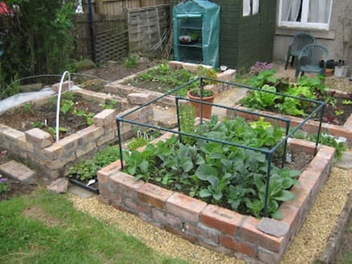 Simple Brick Raised Garden Bed Ideas