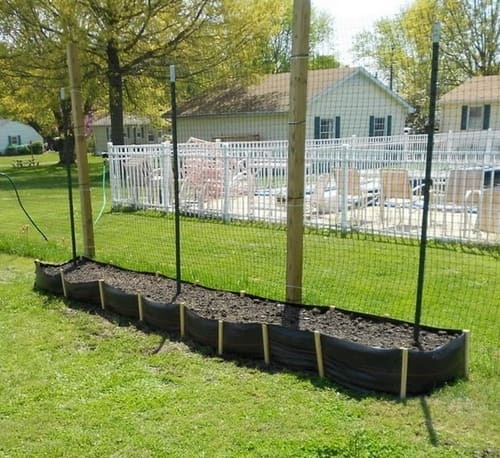 Cheap and Easy Propylene Silt Fencing Raised Garden Beds