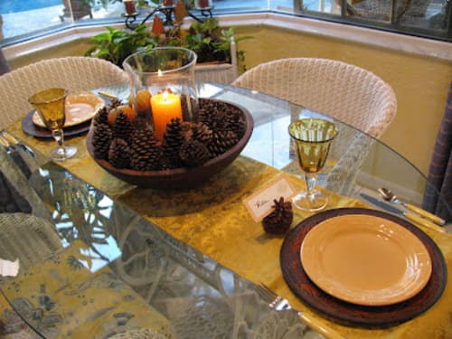 Thanksgiving Centerpiece Ideas Pinecones and Golden Yellow with Printable Cards