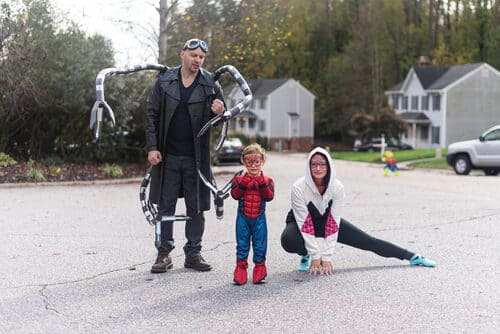 Spider-Man Halloween Family Costume DIY