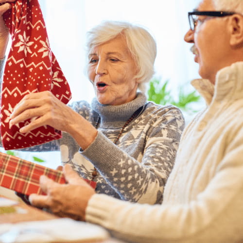 What are good gifts for old people?