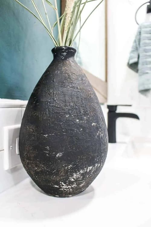 DIY clear glass vase decoration ideas: Aged Vase With Texture vintage pottery