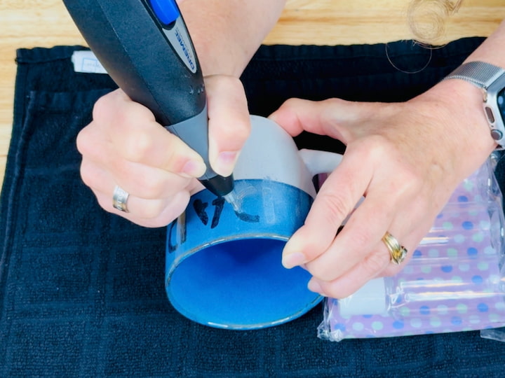 engraving the mug