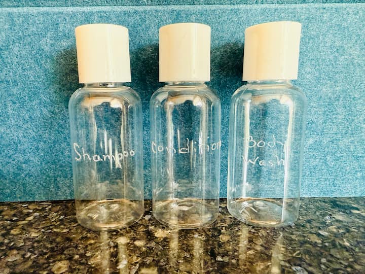 engraved plastic bottles