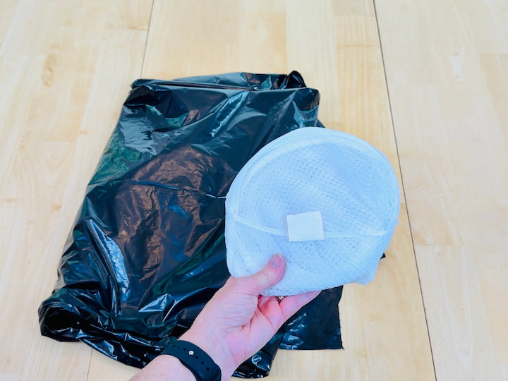 collapsible laundry basket and garbage bag