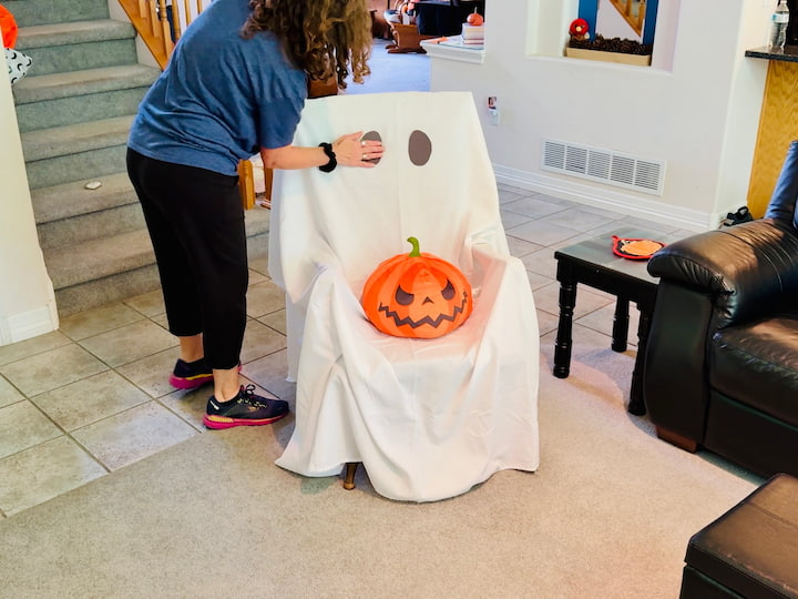 Chas adding 2 eyes to the sheet