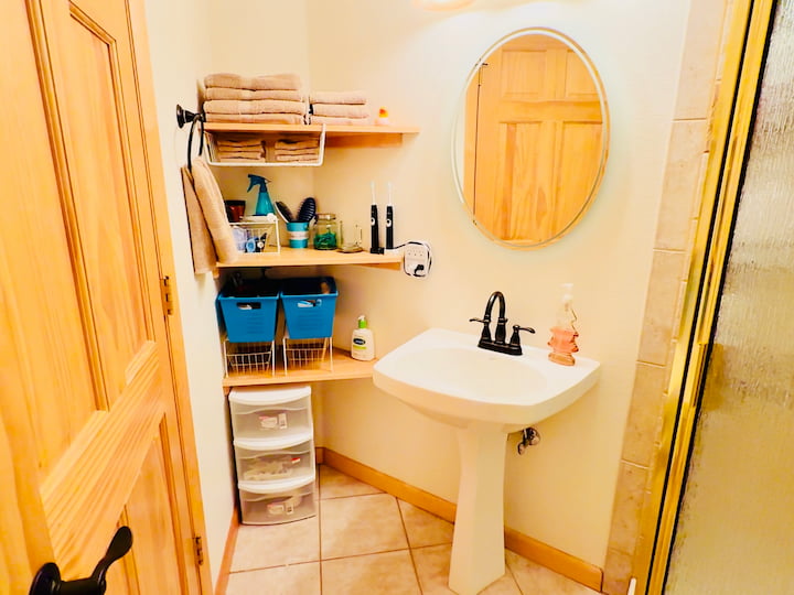 Bathroom organized after