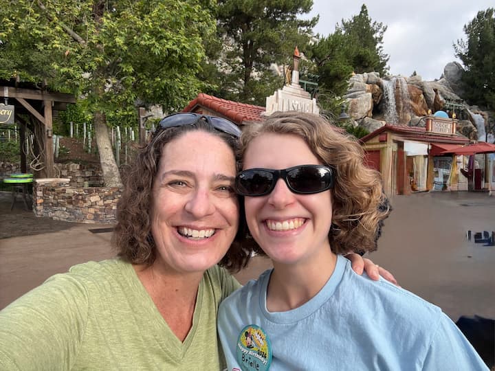 Chas and her daughter
